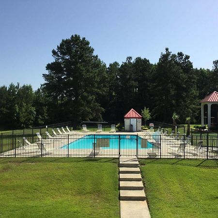 Palmetto Inn By Magnuson Worldwide Manning Exterior photo